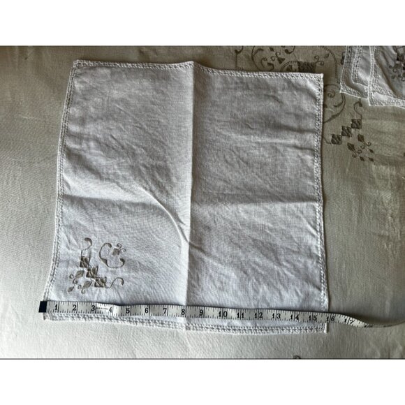 Hand Embroidered Beige Linen Tablecloth & 6 White Napkins Cut Outs - Picture 16 of 16